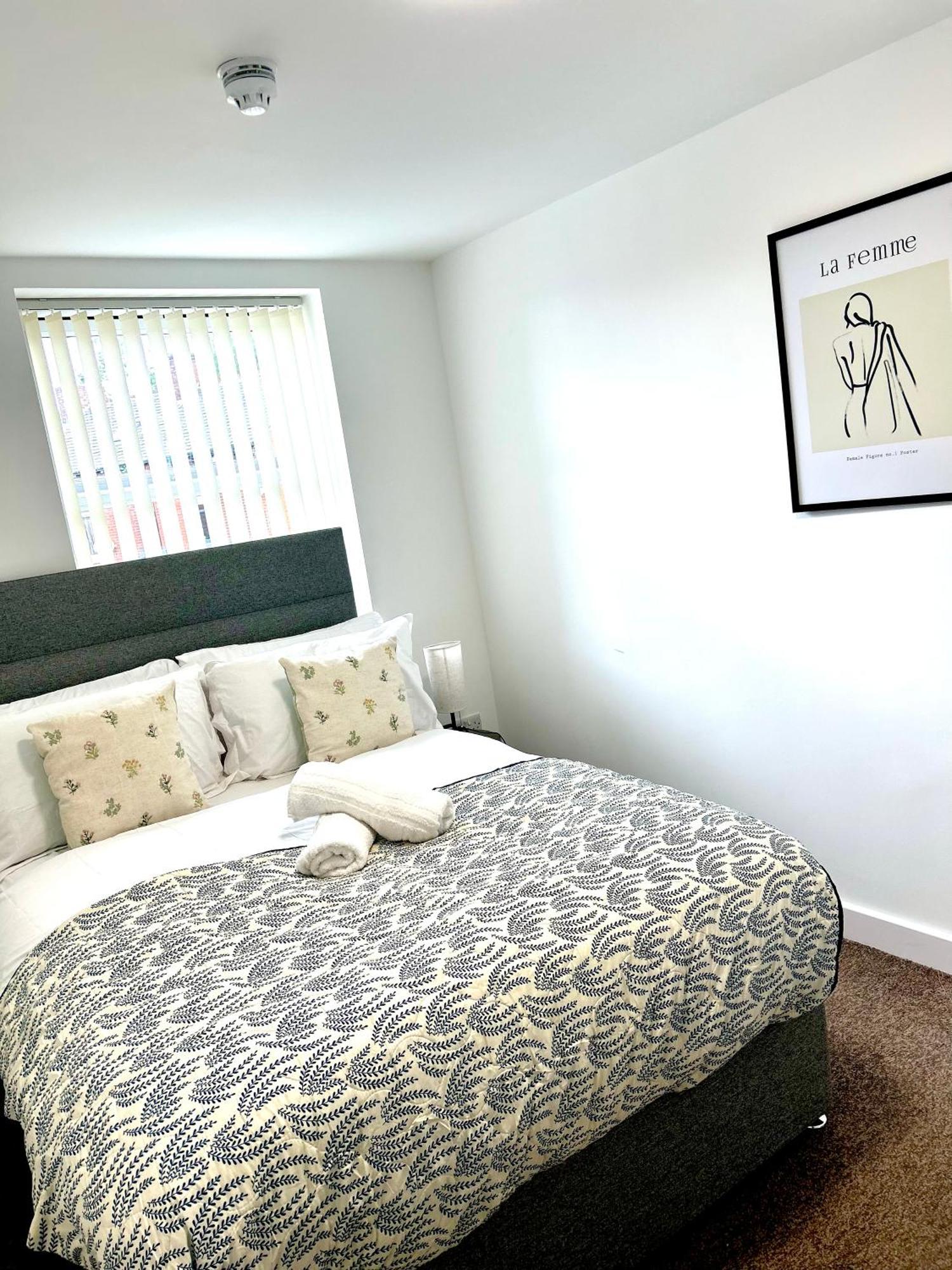 מנצ'סטר Failsworth Luxury Apartment With Free Parking By Daley Stays מראה חיצוני תמונה